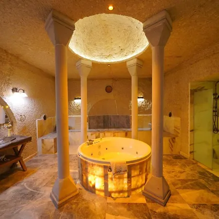 Hotel Shoestring Cave House 2*