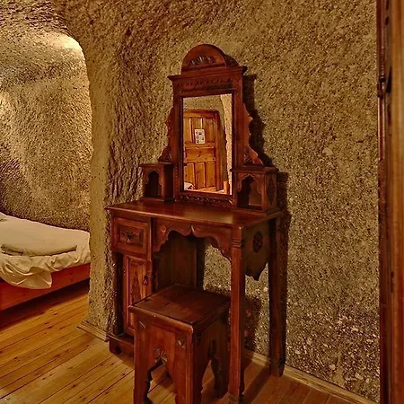 Shoestring Cave House מלון 2*