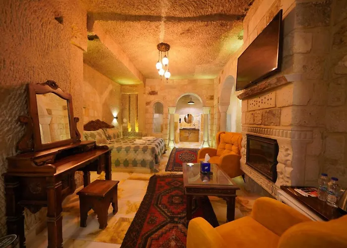 Hotel Shoestring Cave House