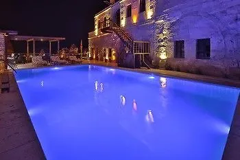 Hotel Shoestring Cave House 2*